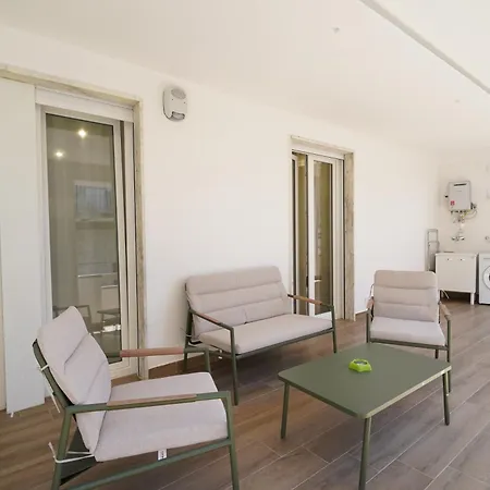 Imare House -