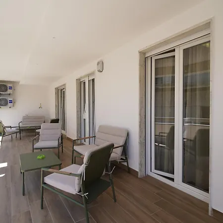 Imare House - *